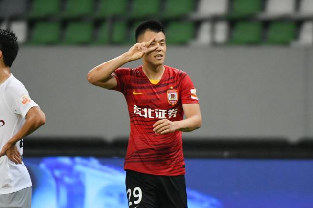 开云体育app安全下载-【中超综述】亚泰海港提前进争冠组 青岛平连败纪录