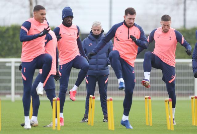 开云体育app安全下载-【揭秘】穆里尼奥是怎样又一次众叛亲离的？