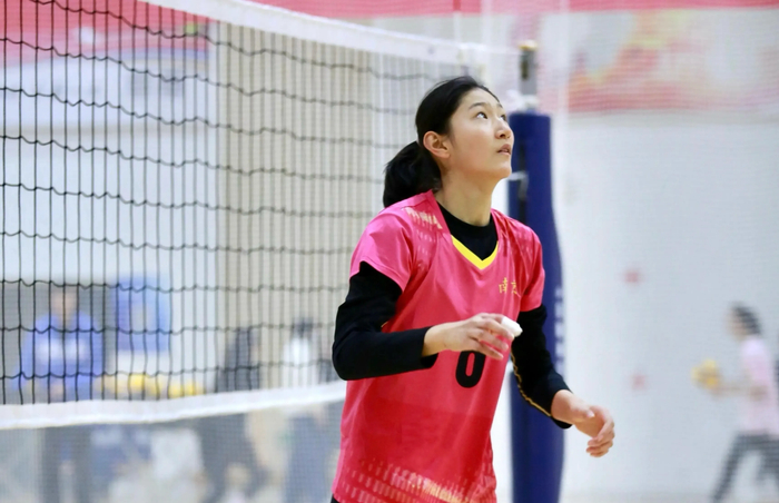 Kysports-施佳仪该改接应吗？江苏女排高个二传，坚守还是转型成难题|中国女排|龚翔宇|球队|替补|球迷_新浪体育_新浪新闻